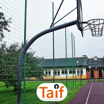 Piłkochwyt 4m wysokości   Siatka oczko 10x10cm   Grubość siatki 5mm