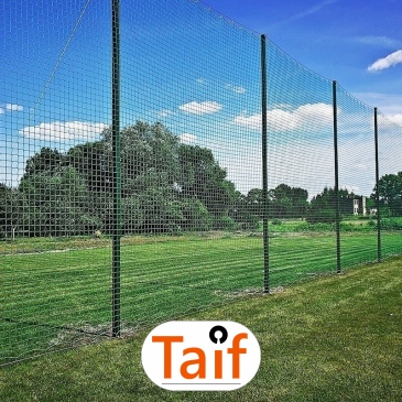 Piłkochwyt 4m wysokości   Siatka oczko 10x10cm   Grubość siatki 5mm