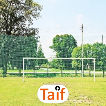 Piłkochwyt 5m wysokości   Siatka oczko 4,5x4,5cm   Grubość siatki 4mm