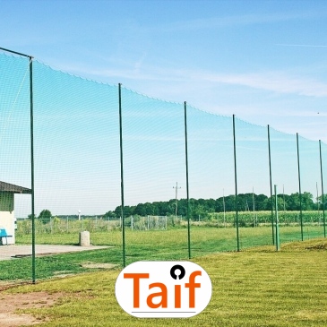 Piłkochwyt 5m wysokości   Siatka oczko 4,5x4,5cm   Grubość siatki 3mm