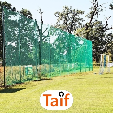 Piłkochwyt 5m wysokości   Siatka oczko 4,5x4,5cm   Grubość siatki 3mm