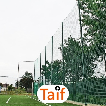 Piłkochwyt 6m wysokości   Siatka oczko 8x8cm   Grubość siatki 6mm