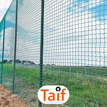 Piłkochwyt 6m wysokości   Siatka oczko 4,5x4,5cm   Grubość siatki 3mm