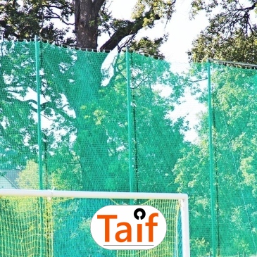 Piłkochwyt 6m wysokości   Siatka oczko 4,5x4,5cm   Grubość siatki 4mm