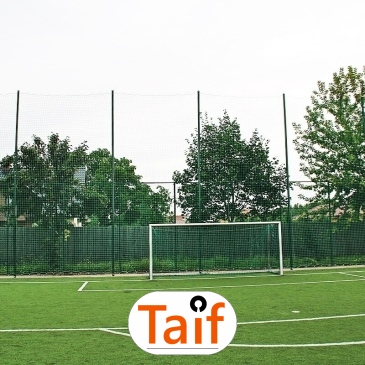 Piłkochwyt 6m wysokości   Siatka oczko 4,5x4,5cm   Grubość siatki 4mm