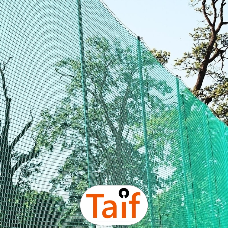 Piłkochwyt 6m wysokości   Siatka oczko 6x6cm   Grubość siatki 4mm