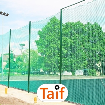 Piłkochwyt 5m wysokości   Siatka oczko 6x6cm   Grubość siatki 4mm