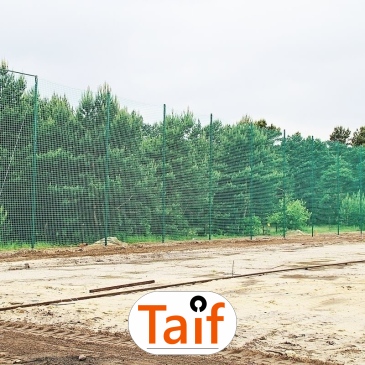 Piłkochwyt 5m wysokości   Siatka oczko 4,5x4,5cm   Grubość siatki 3mm