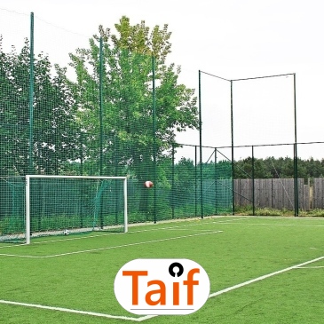 Piłkochwyt 5m wysokości   Siatka oczko 8x8cm   Grubość siatki 6mm